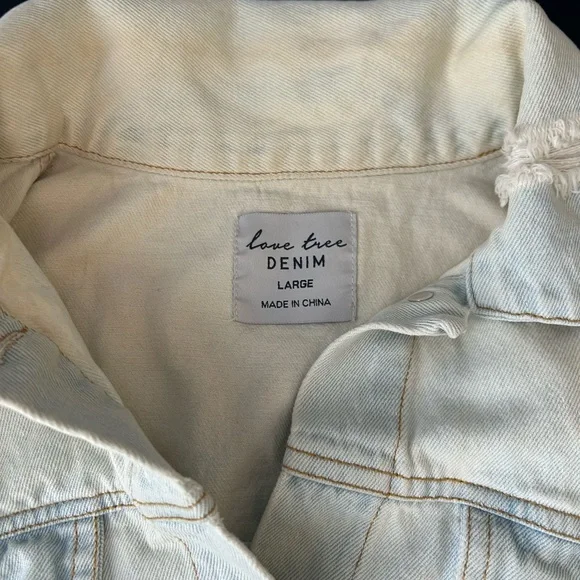 Women’s Love Tree Distressed Cropped Denim Button Up Jacket L - Picture 3 of 9
